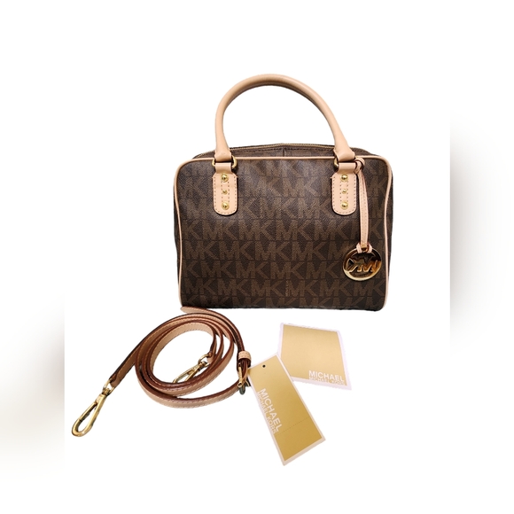 Meet your Posher, Luisa - Picture 12 of 16